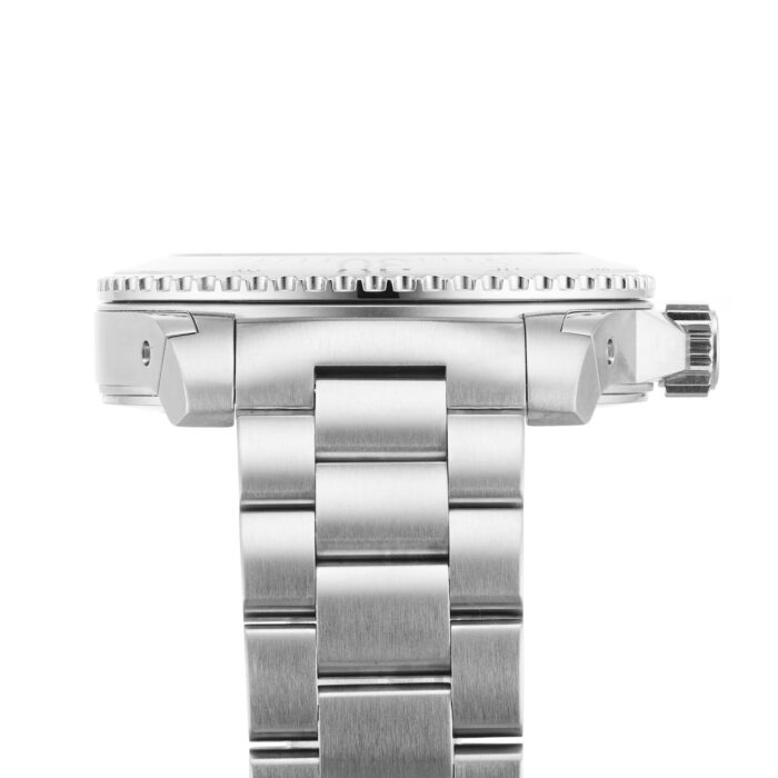 Gucci Unisex Dive Watch, 40mm - YA136336 - Image 3